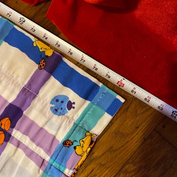 Vintage Winnie the Pooh and tigger valance - Picture 8 of 8